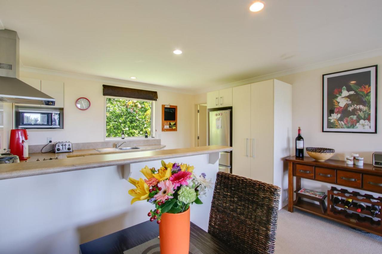 Onslow Views - Napier Holiday Home المظهر الخارجي الصورة